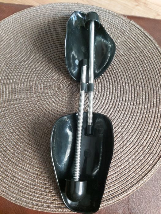 Prawidła do butów, nowe.