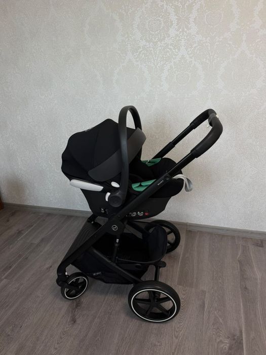 Автокрісло Cybex