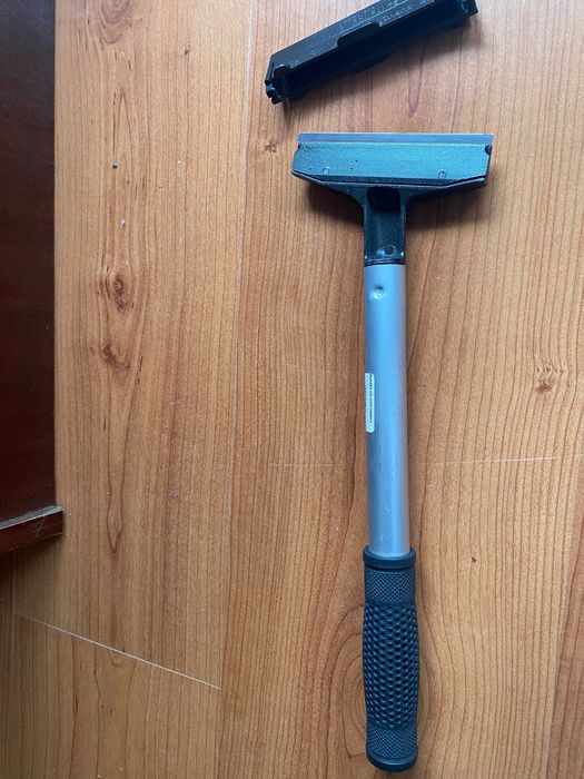 Raspador para limpeza de chapas de grelhar novo