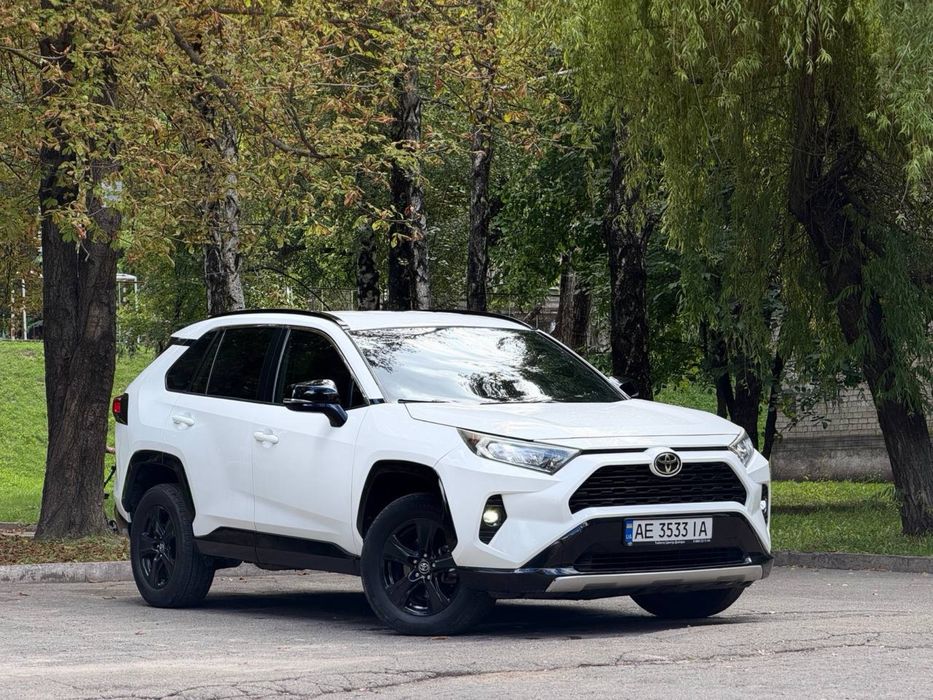 Продам Toyota RAV4