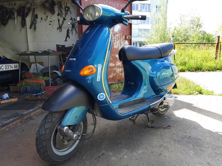 Піаджио веспа 125