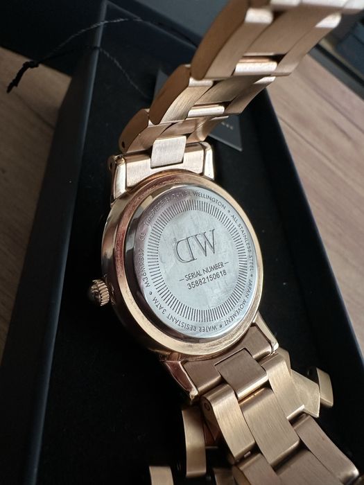 Zegarek damski Daniel Wellington 30-38mm