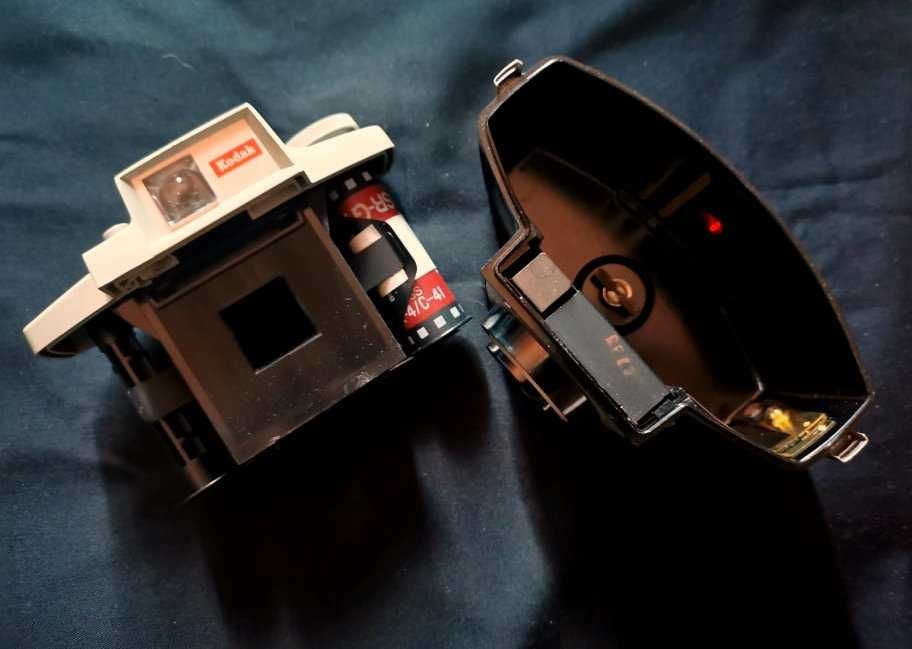 Máquina fotográfica Kodak Brownie Cresta 3