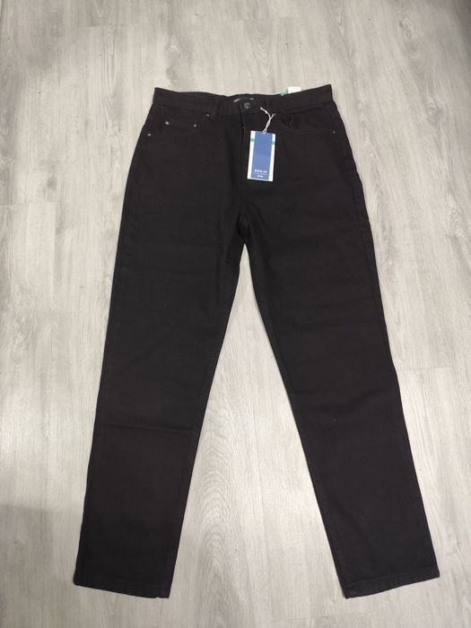 Nowe czarne jeansy mom fit 42