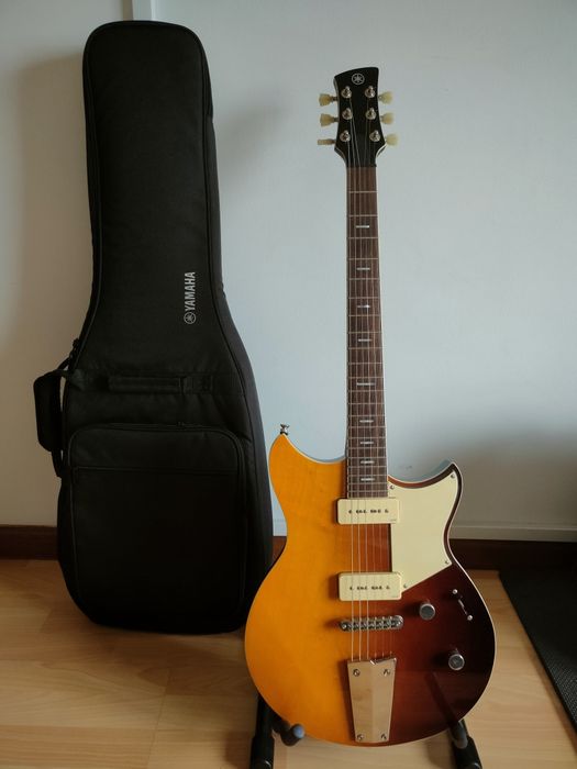 Yamaha Revstar RSS02T - Sunset Burst