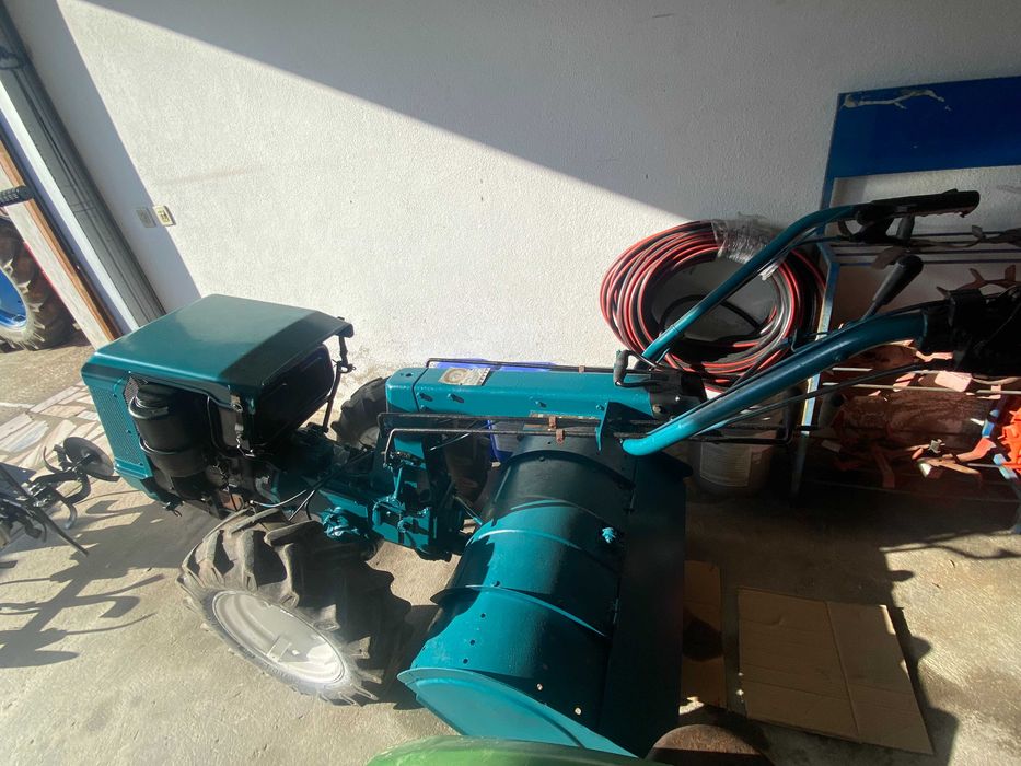 Motocultivador Bertolini 14cv c/fresa (material usado)