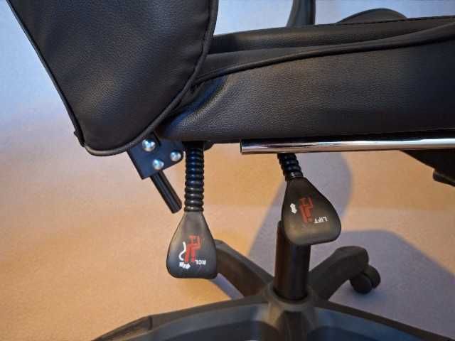 Fotel Gamingowy Obrotowy Podnóżek Krzesło Biurowe