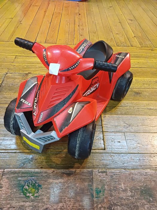 Moto quatro de criança
