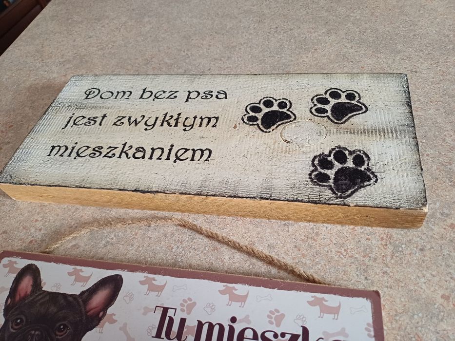 Tabliczki na ścianę pies/buldog