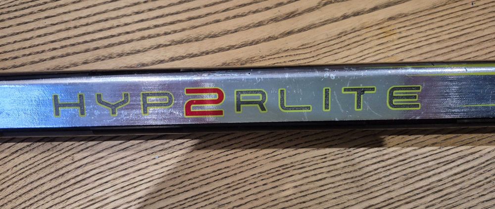 Ключка хокейна bauer hyperlite 2