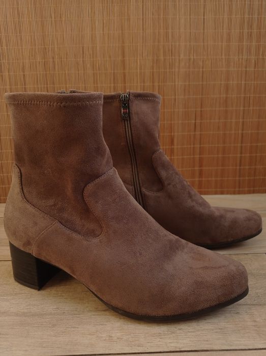 Buty damskie Caprice