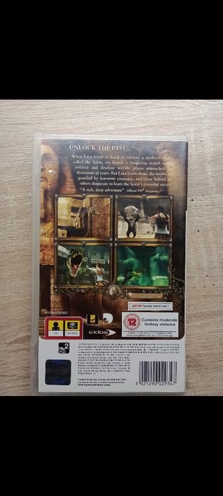 Gra "Tomb Rider" na PSP