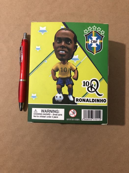 Figuras das Ronaldo,Messi,Ronaldinho,Holland da boa qualidade.