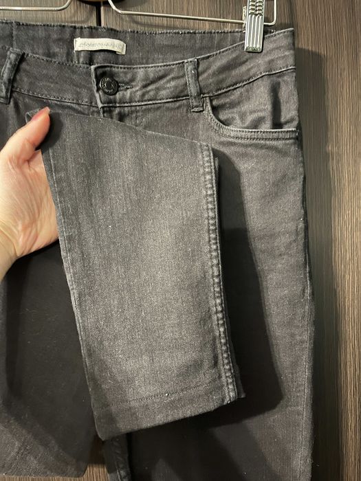 Czarne jeansy stretch Diverse 40