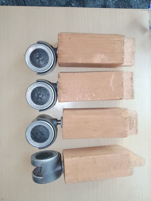 Ролики,колесики для мебели.