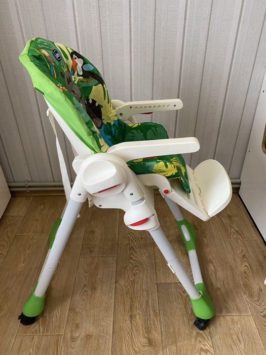 Стілець для годування CHICCO
