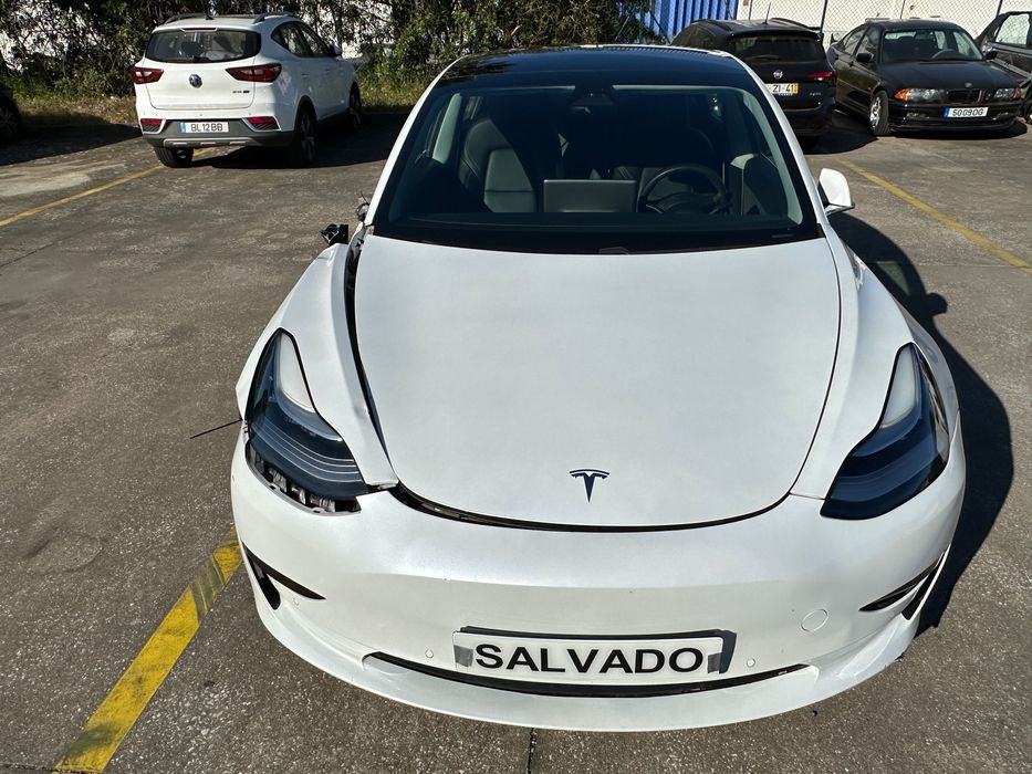 Tesla Model 3 Standart Range Plus  Salvado Facil Reparação #IVA Dedutivel#