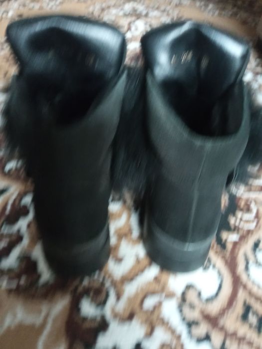 Тёплые ботинки из натуральной кожи