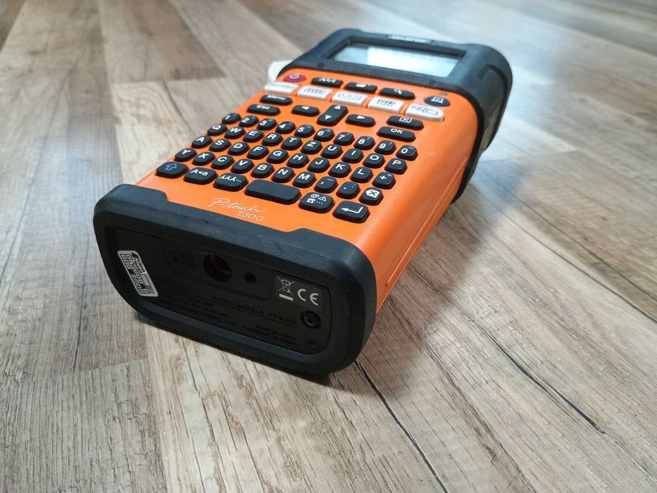 Drukarka Brother PT-E300 + taśmy