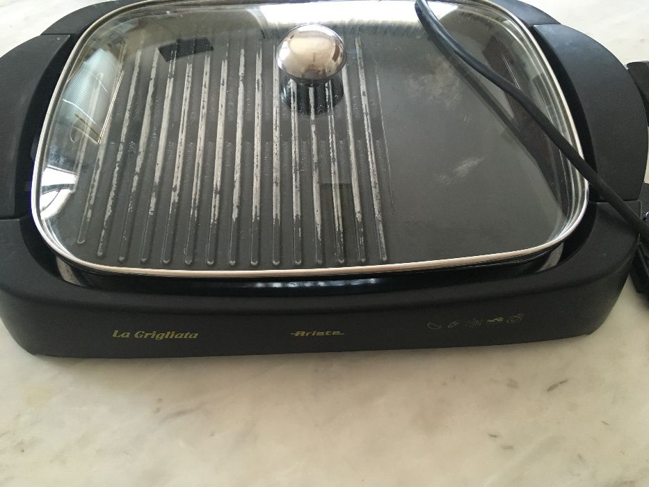 Grelhador eléctrico Ariete