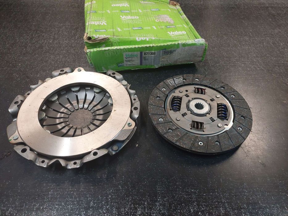 Zestaw sprzęgła sprzęgło CHEVROLET AVEO; OPEL ADAM, ASTRA F, ASTRA F CLASSIC, ASTRA G, ASTRA G CLASSIC, ASTRA H, ASTRA H GTC, COMBO TOUR, COMBO/MINIVAN, CORSA A, CORSA C, CORSA D 1.0-1.6 09.89-