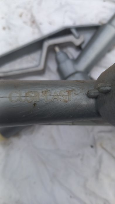 Pistolet do pojenia.