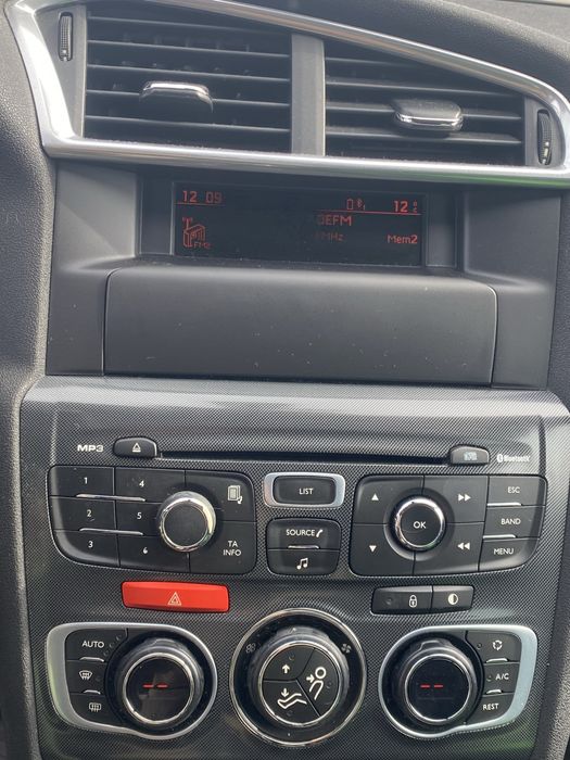 Citroen C4 HDi Attraction 1.6