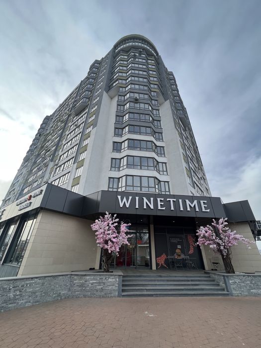 Оренда великої 1 кімнатної квартири