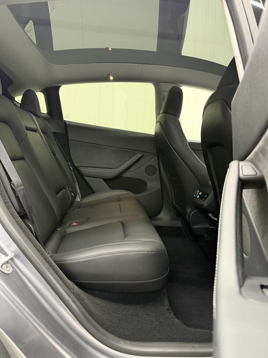 Tesla Model Y Long range dual motor