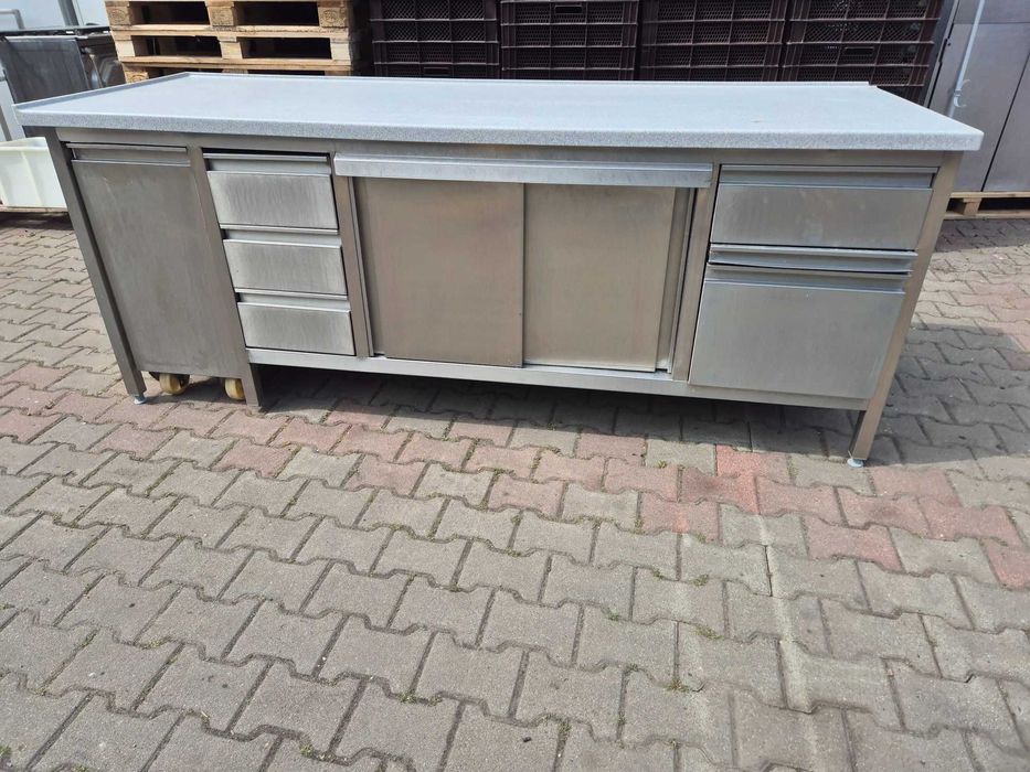 Stół  gastronomiczny