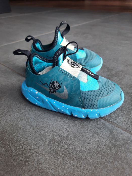 Buty Nike Flex Runner 2 rozmiar 22