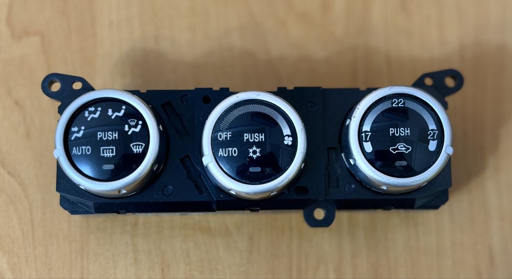 Mitsubishi L200. Шлейф L200. Підрульовий перемикач L200. Панель L200