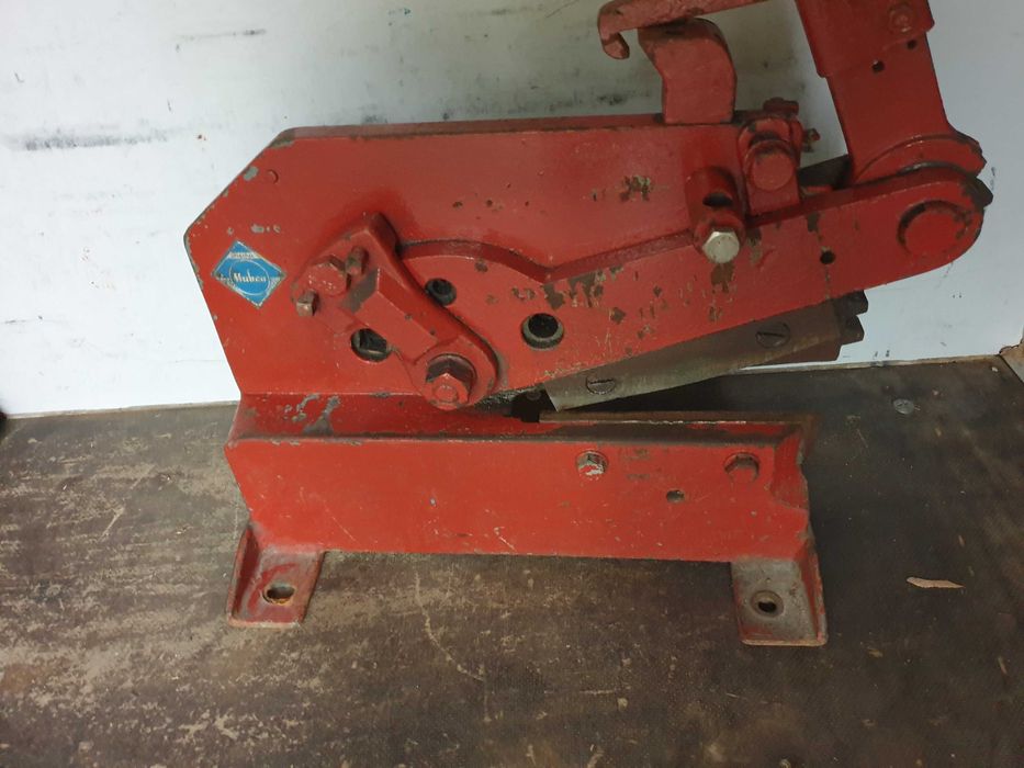 nożyce do metalu mubea 45 kg gilotyna