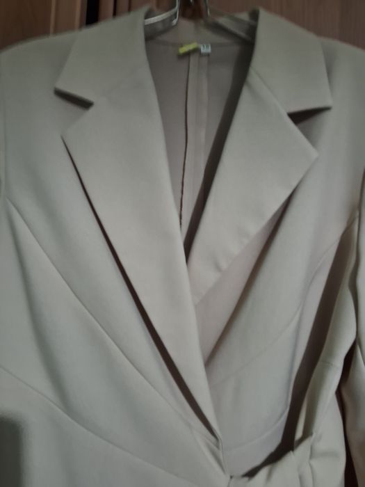 Школьный пиджак жакет для девочки девушки 38 р-р, м