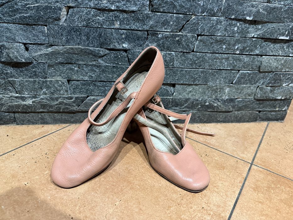 Туфлі для балтних танців стандарт