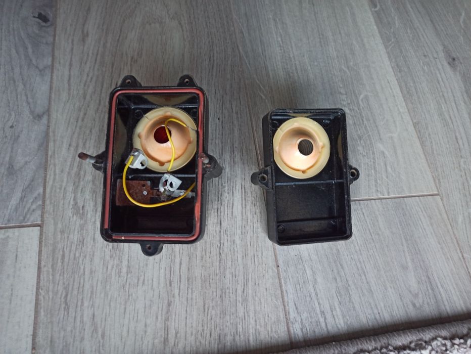 Lampka na baterie bakelit wóz konny PRL