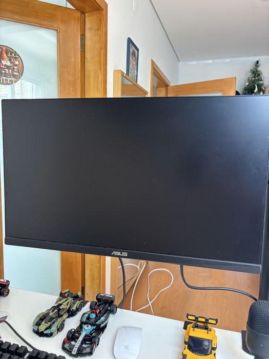Computador gaming + monitor 144hz Asus