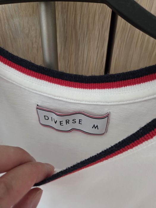 Sprzedam tyszert Diverse