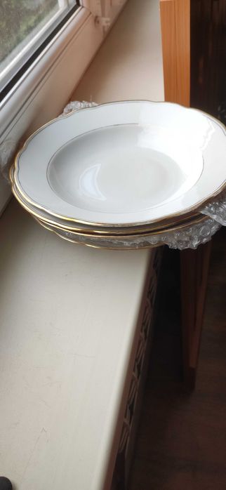 Тарелки фарфор 4 шт (ГДР)