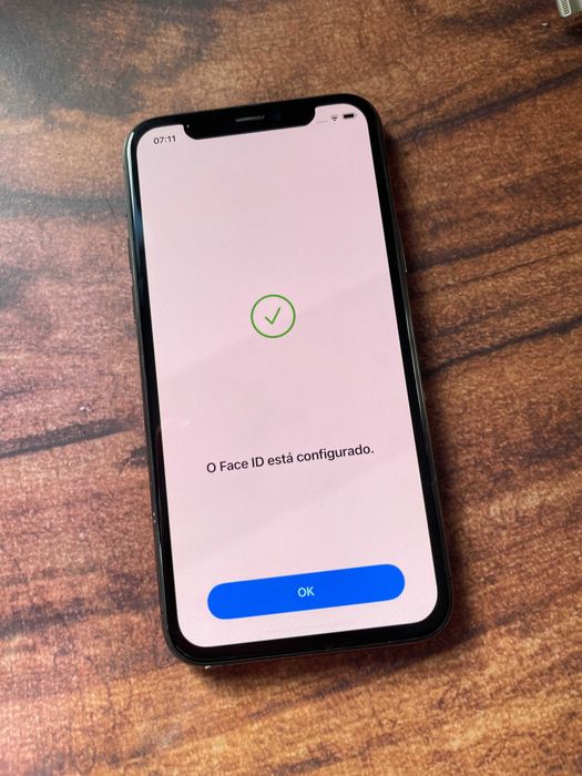 iPhone 11 Pro 64GB Cinza Desbloqueado Com Novo