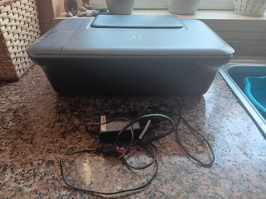 HP Deskjet 1050 All on One J410 impressora