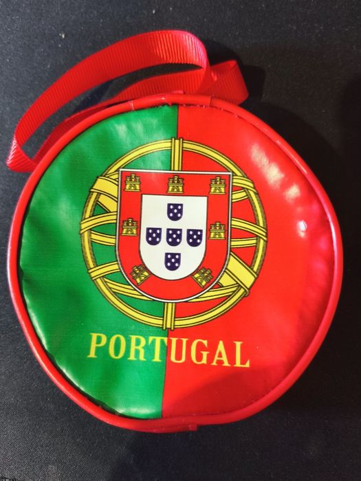 Icoins Collection  COMPLETA + Brincos e colar KINAS EURO 2004  + Escudos-Preço muito abaixo do mercado!