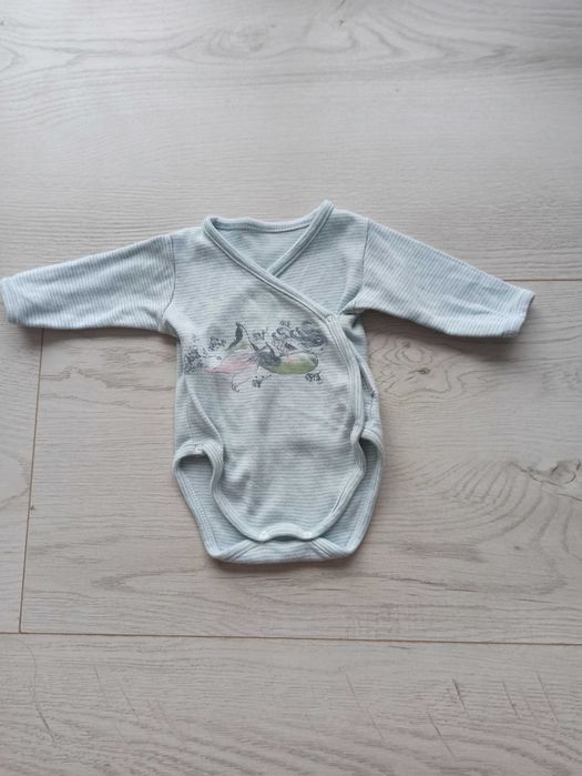paka ubranek rozmiar 52-56 zadbane + gratisy