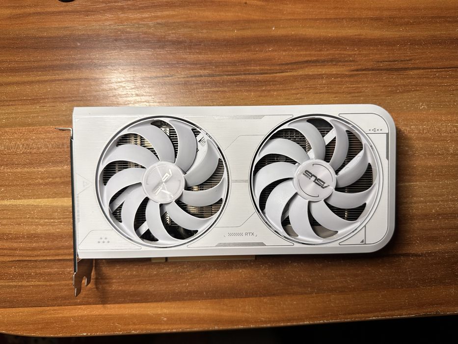 Asus RTX 3060TI Dual White
