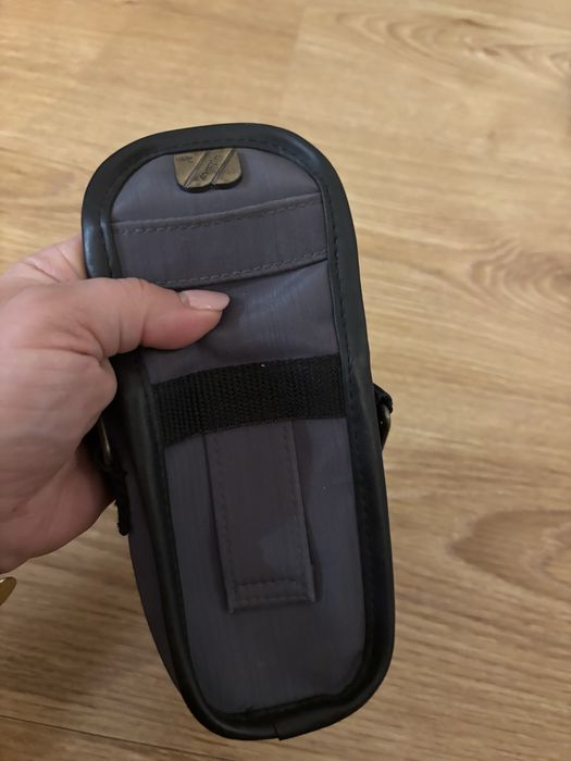 Vintage oldschool case futerał pokrowiec na aparat małpkę