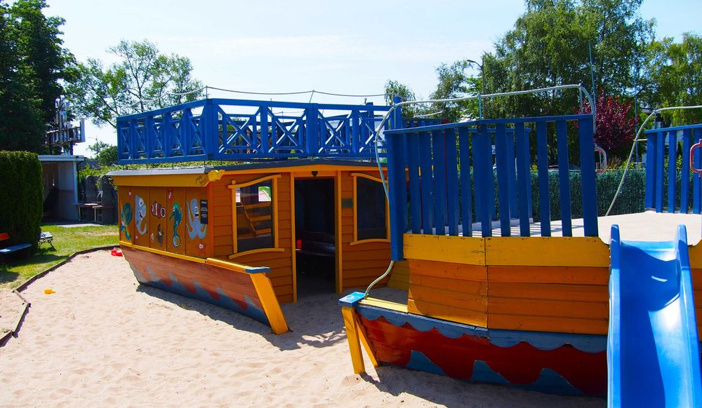 Dąbki nad morzem Ośrodek wypoczynkowy - 26 domków sprzedaż