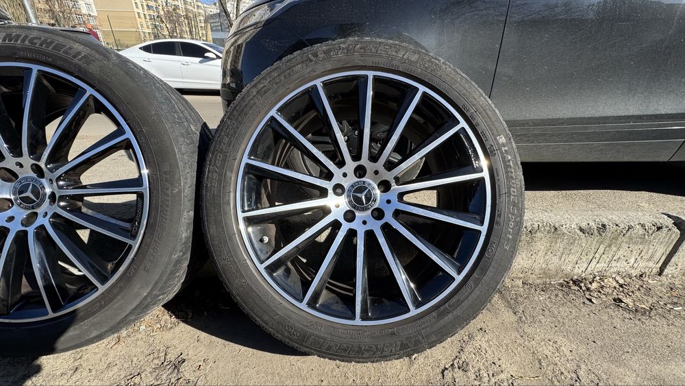 Оригінальні AMG диски Mercedes GLC R20 різноширокі