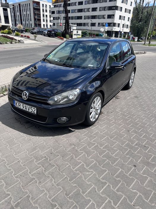 Volkswagen Golf Stan techniczny dobry, karoseria wymaga  poprawek.