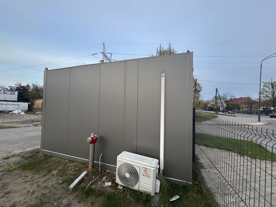 Pawilon biurowy 4,4x6,4m