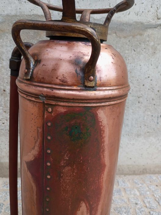 Antigo extintor americano The Buffalo Chemical Fire Extinguisher Co.